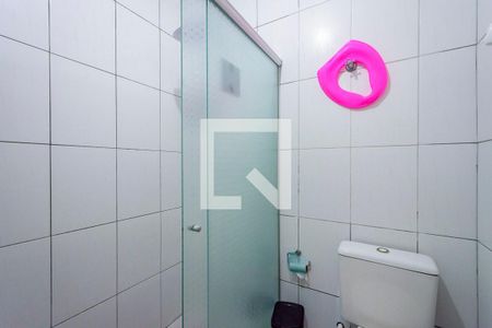 Casa à venda com 51m², 2 quartos e 1 vaga Casa à venda com 51m², 2 quartos e 1 vagaBanheiro