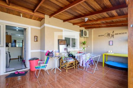 Casa à venda com 51m², 2 quartos e 1 vaga Casa à venda com 51m², 2 quartos e 1 vagavaranda