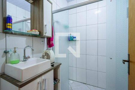 Casa à venda com 51m², 2 quartos e 1 vaga Casa à venda com 51m², 2 quartos e 1 vagaBanheiro