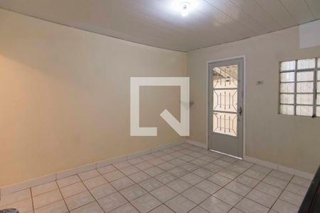 Casa à venda com 240m², 2 quartos e 2 vagasCozinha