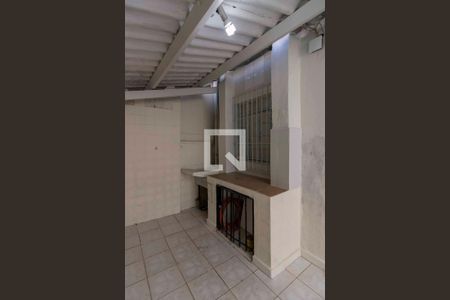 Casa à venda com 240m², 2 quartos e 2 vagasLavanderia