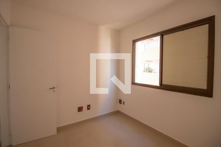 Apartamento à venda com 57m², 2 quartos e 1 vaga Apartamento à venda com 57m², 2 quartos e 1 vaga Suíte