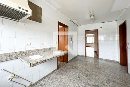 Apartamento para alugar com 160m², 4 quartos e 3 vagasCozinha
