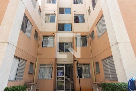 Apartamento para alugar com 45m², 2 quartos e 1 vaga Apartamento para alugar com 45m², 2 quartos e 1 vagaFachada