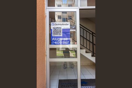 Apartamento para alugar com 45m², 2 quartos e 1 vaga Apartamento para alugar com 45m², 2 quartos e 1 vagaPlaca de Anuncio
