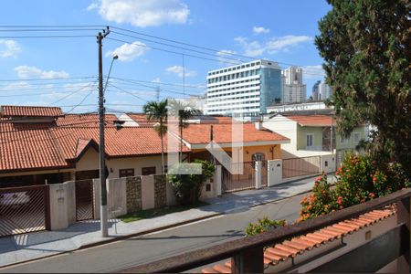 Casa à venda com 258m², 3 quartos e 4 vagasVista da Sacada