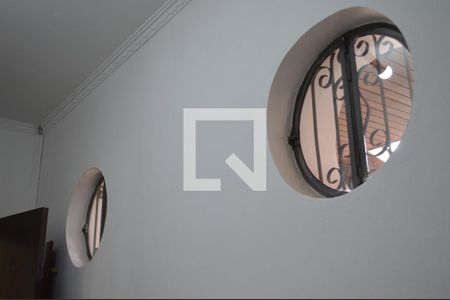 Casa à venda com 258m², 3 quartos e 4 vagasDetalhe corredor