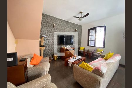 Sala de casa à venda com 4 quartos, 300m² em Engenho de Dentro, Rio de Janeiro