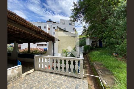 Casa à venda com 300m², 4 quartos e 2 vagasTerraço