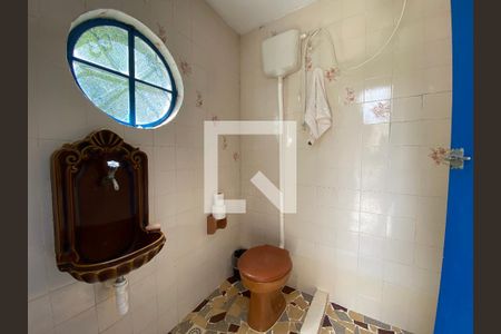 Casa à venda com 300m², 4 quartos e 2 vagasBanheiro do terraço 