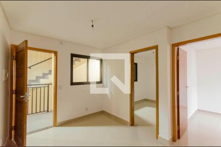 Sala e Cozinha Integrada de apartamento para alugar com 2 quartos, 55m² em Vila Nhocuné, São Paulo
