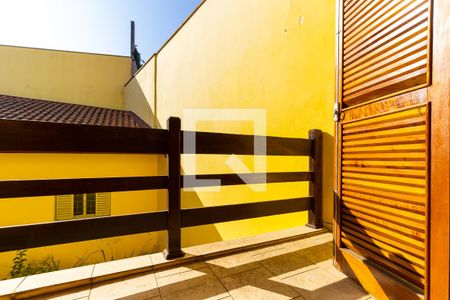 Casa à venda com 289m², 4 quartos e 2 vagasSacada da suíte 3