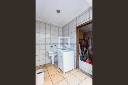 Casa à venda com 352m², 4 quartos e 12 vagasÁrea de Serviço