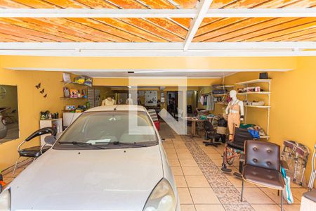 Casa à venda com 352m², 4 quartos e 12 vagasGaragem