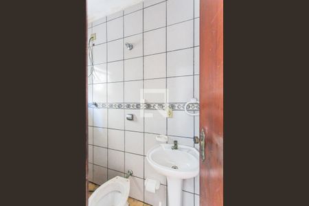 Casa à venda com 352m², 4 quartos e 12 vagasBanheiro de Serviço