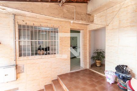 Casa à venda com 250m², 3 quartos e 3 vagas Casa à venda com 250m², 3 quartos e 3 vagasEntrafa