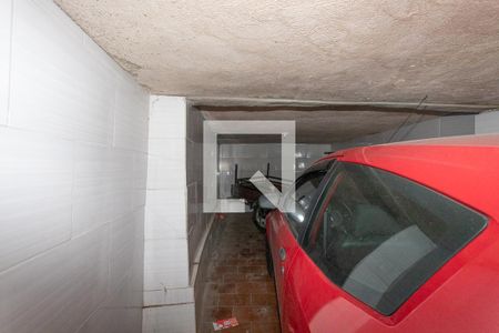 Casa à venda com 250m², 3 quartos e 3 vagas Casa à venda com 250m², 3 quartos e 3 vagasGaragem