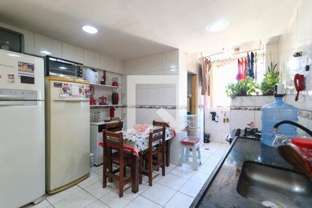 Apartamento à venda com 72m², 2 quartos e 1 vagaCozinha