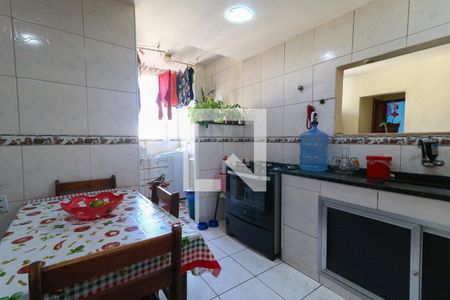 Apartamento à venda com 72m², 2 quartos e 1 vagaCozinha