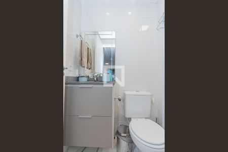 Apartamento à venda com 64m², 3 quartos e 1 vaga Apartamento à venda com 64m², 3 quartos e 1 vagaBanheiro Social