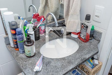 Apartamento à venda com 64m², 3 quartos e 1 vaga Apartamento à venda com 64m², 3 quartos e 1 vagaBanheiro suite