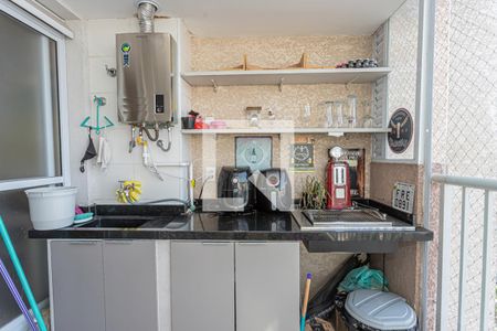 Apartamento à venda com 64m², 3 quartos e 1 vaga Apartamento à venda com 64m², 3 quartos e 1 vagaVaranda e área de serviço