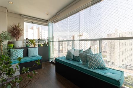 Varanda da Sala de apartamento para alugar com 2 quartos, 76m² em Aclimação, São Paulo