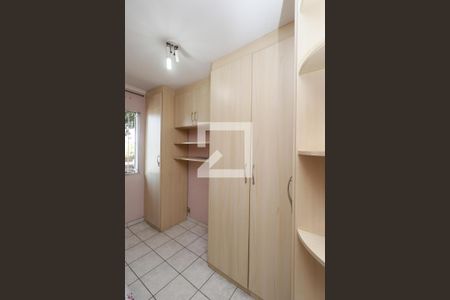 Casa à venda com 104m², 3 quartos e 2 vagasQuarto 2 - Armários