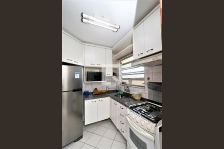 Casa à venda com 104m², 3 quartos e 2 vagasCozinha