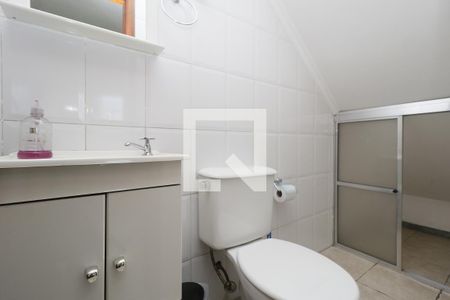 Casa à venda com 104m², 3 quartos e 2 vagasLavabo