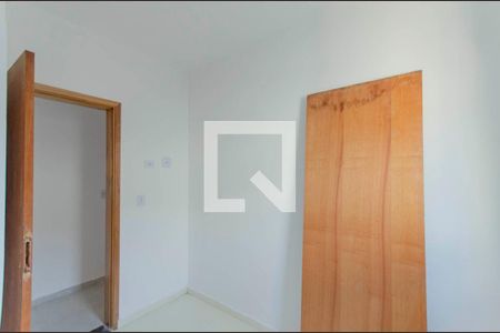 Quarto 1 de apartamento para alugar com 2 quartos, 40m² em Vila Dalila, São Paulo