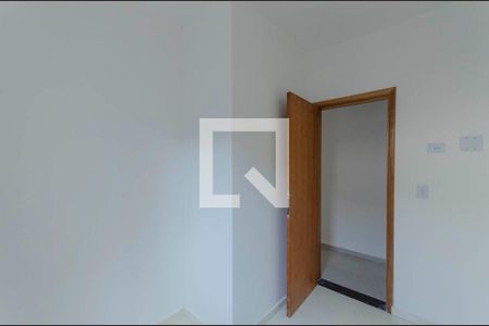 Quarto 1 de apartamento para alugar com 2 quartos, 40m² em Vila Dalila, São Paulo