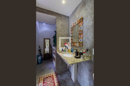 Apartamento à venda com 57m², 2 quartos e 1 vaga Apartamento à venda com 57m², 2 quartos e 1 vagaBanheiro