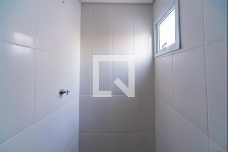 Banheiro  de apartamento à venda com 2 quartos, 134m² em Vila Alice, Santo André