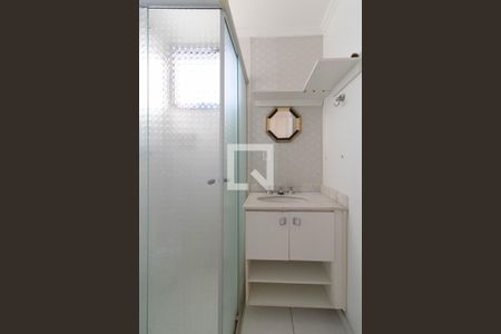 Apartamento para alugar com 60m², 2 quartos e 1 vaga Apartamento para alugar com 60m², 2 quartos e 1 vagaBanheiro