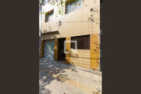 Fachada de casa à venda com 3 quartos, 130m² em Bom Retiro, São Paulo