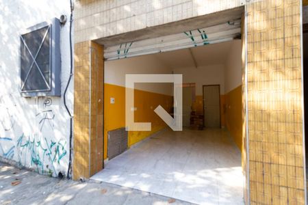 Garagem de casa à venda com 3 quartos, 130m² em Bom Retiro, São Paulo