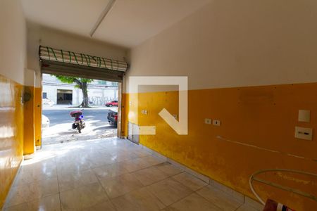 Garagem de casa à venda com 3 quartos, 130m² em Bom Retiro, São Paulo