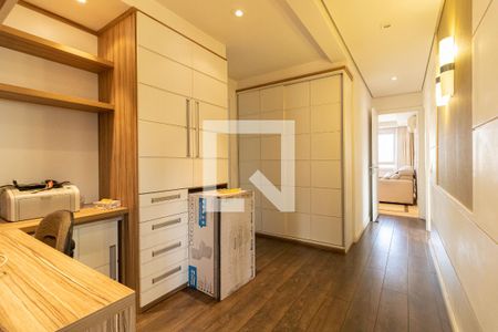 Apartamento para alugar com 213m², 4 quartos e 3 vagasCorredor/Escritório