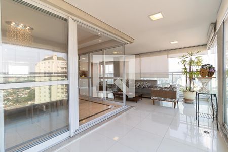 Apartamento para alugar com 213m², 4 quartos e 3 vagasVaranda da Sala