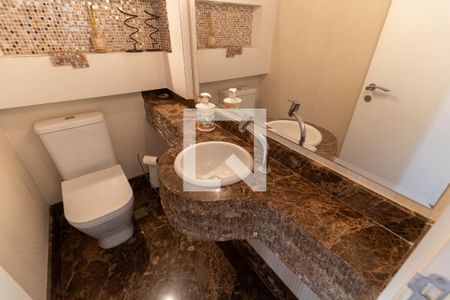 Apartamento para alugar com 213m², 4 quartos e 3 vagasLavabo