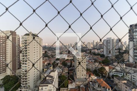 Apartamento para alugar com 213m², 4 quartos e 3 vagasVista da Suíte 4