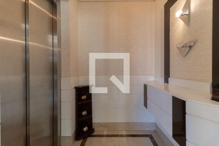 Apartamento para alugar com 213m², 4 quartos e 3 vagasElevador Privativo 