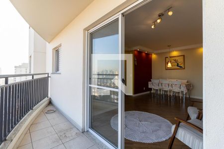 Apartamento para alugar com 74m², 2 quartos e 2 vagasVaranda 