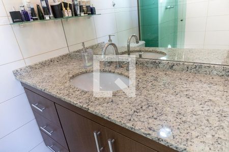 Apartamento para alugar com 74m², 2 quartos e 2 vagasBanheiro da Suíte 