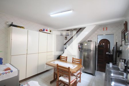 Casa à venda com 100m², 2 quartos e 1 vagaCozinha