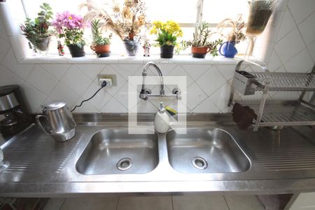 Casa à venda com 100m², 2 quartos e 1 vagaCozinha