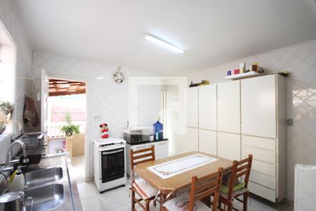 Casa à venda com 100m², 2 quartos e 1 vagaCozinha