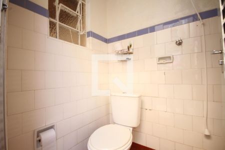 Casa à venda com 100m², 2 quartos e 1 vagaBanheiro de Serviço