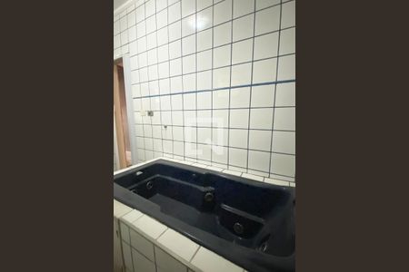 Casa para alugar com 220m², 3 quartos e 2 vagasBanheiro da Suíte